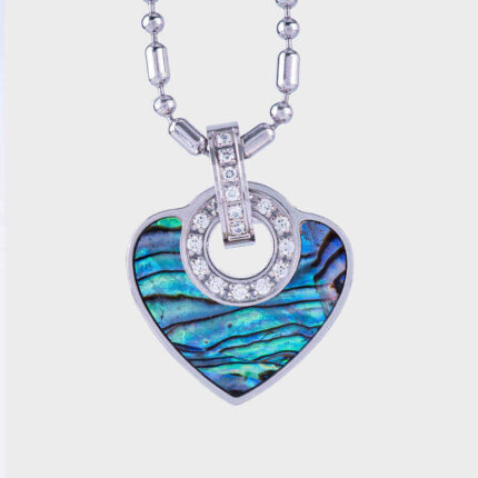 Millionaire Pendant Heart Shell