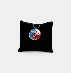 pendant spiderman